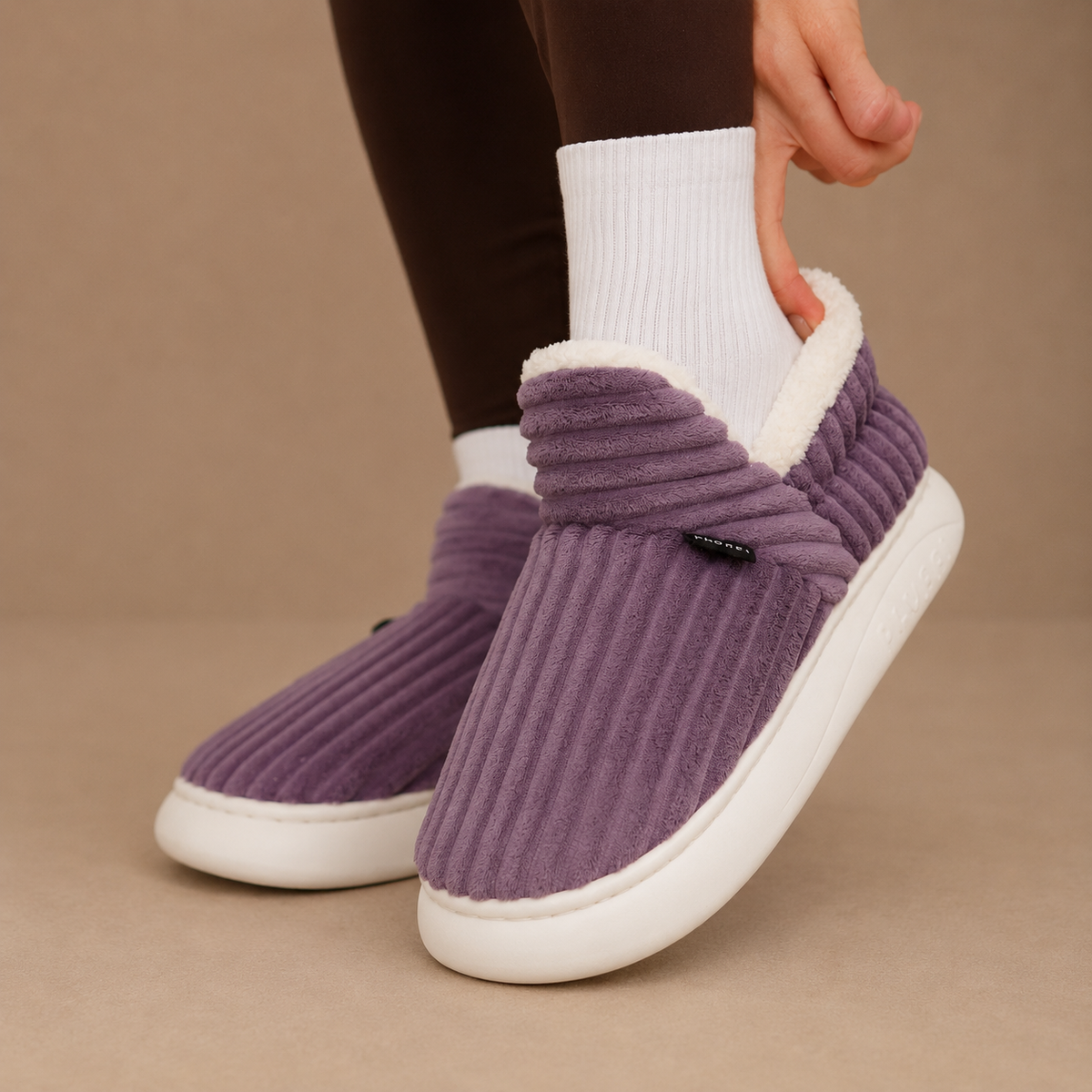 Ribbed Winter Slippers - Women's Fleece Lined Slippers