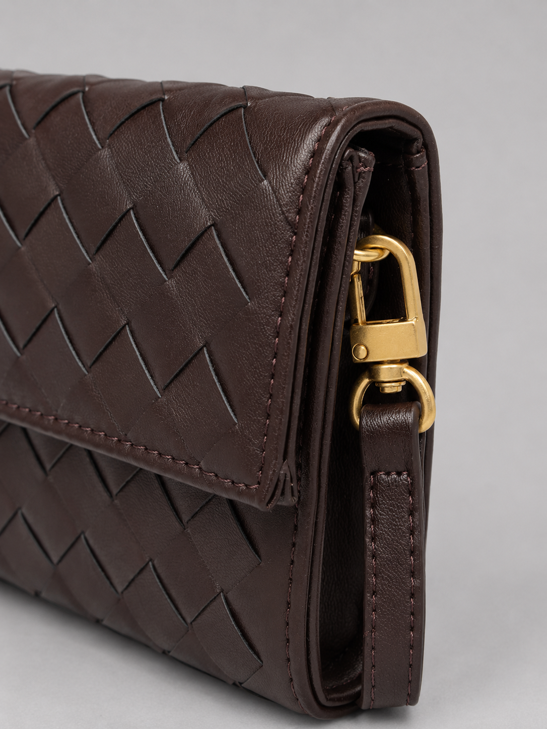 Brenda Woven Clutch Bag - Leather Look Women's Clutch