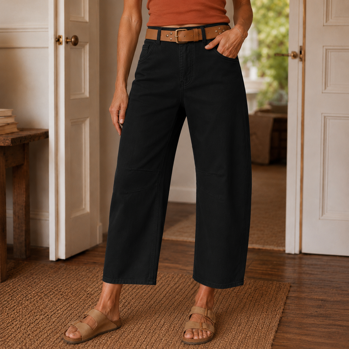 Cropelle Cropped Straight Pants - Women's Barrel Trousers
