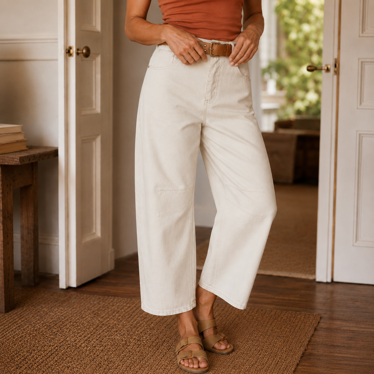 Cropelle Cropped Straight Pants - Women's Barrel Trousers
