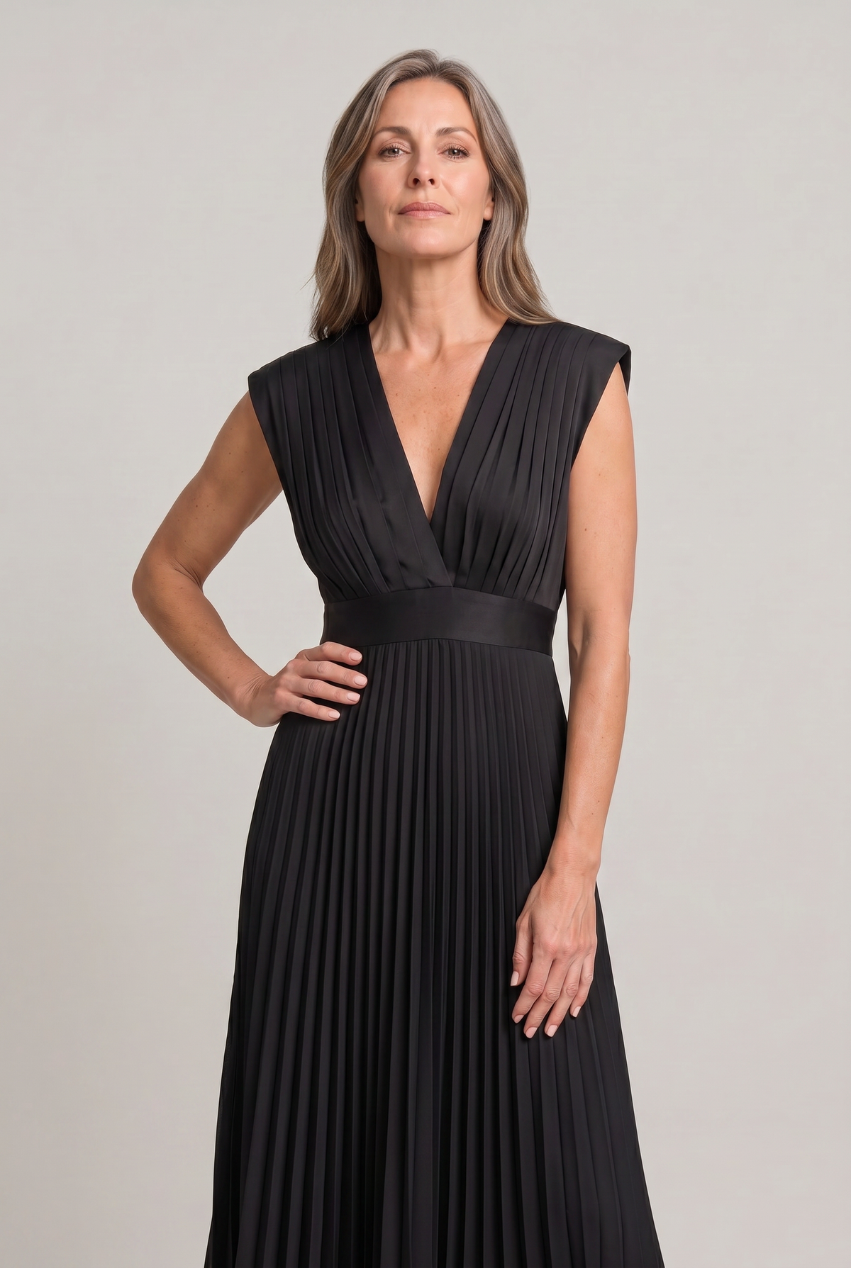Women's Pleated Midi V-Neck Dress - Wedding Guest Dress