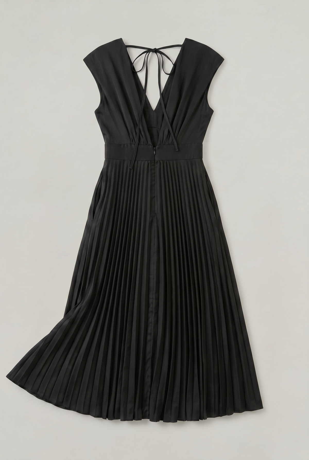 Women's Pleated Midi V-Neck Dress - Wedding Guest Dress