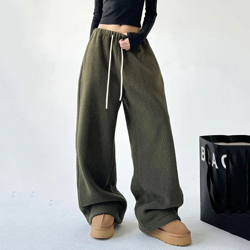 Soho Lounge Fleece Sweatpants - Men's Oversized Joggers