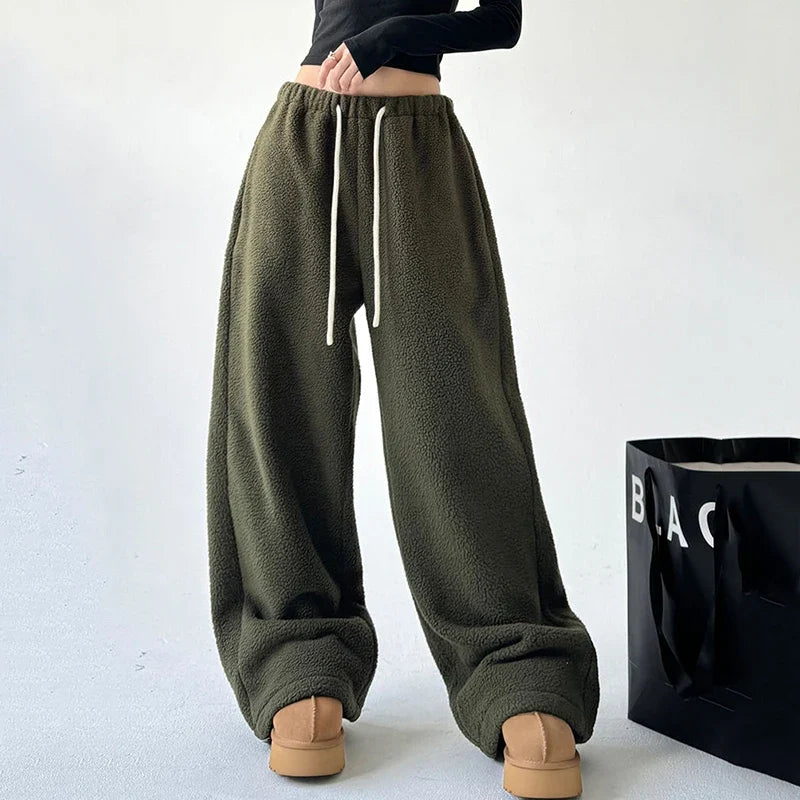 Soho Lounge Fleece Sweatpants - Men's Oversized Joggers