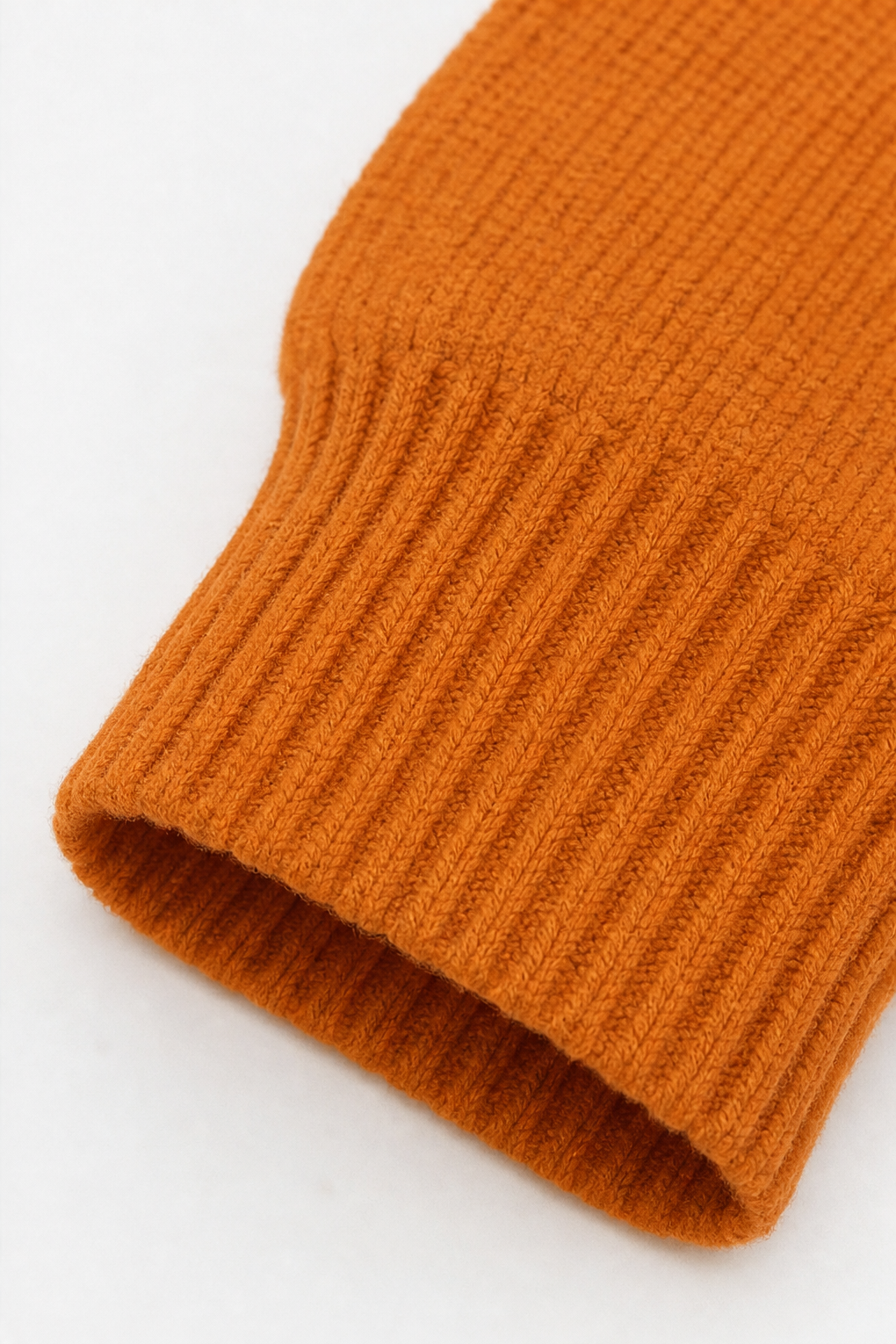 Softline - Ribbed V-Neck Relaxed Women's Knit Sweater