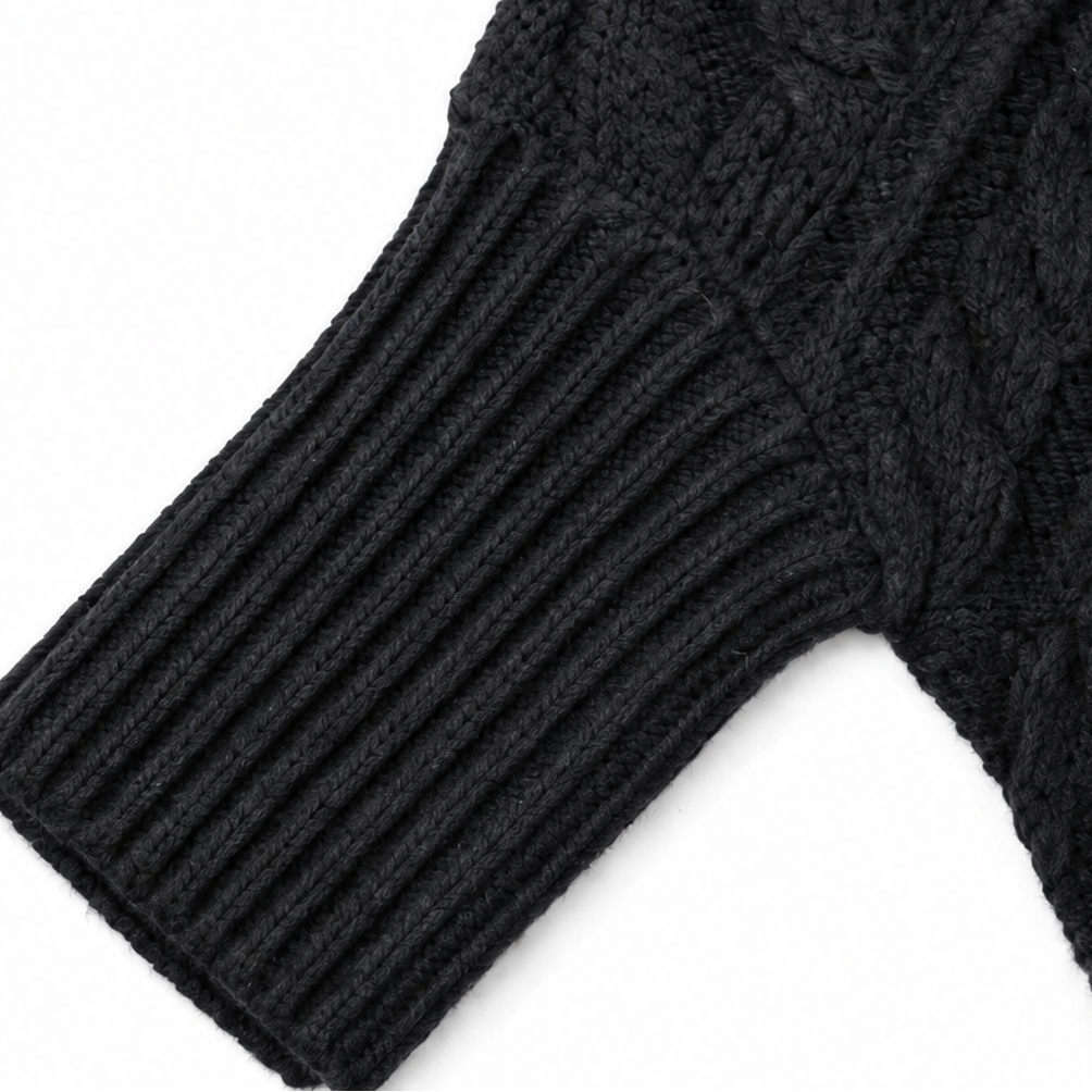 Cabelune Cable Knit Poncho - Women's Asymmetric Jumper