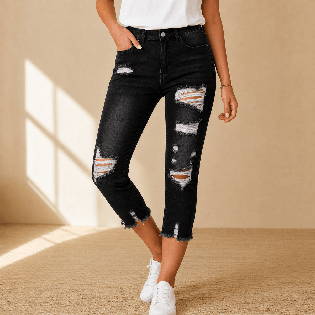Delina Capri Jeans - Frayed Hem Women's Cotton Jeans