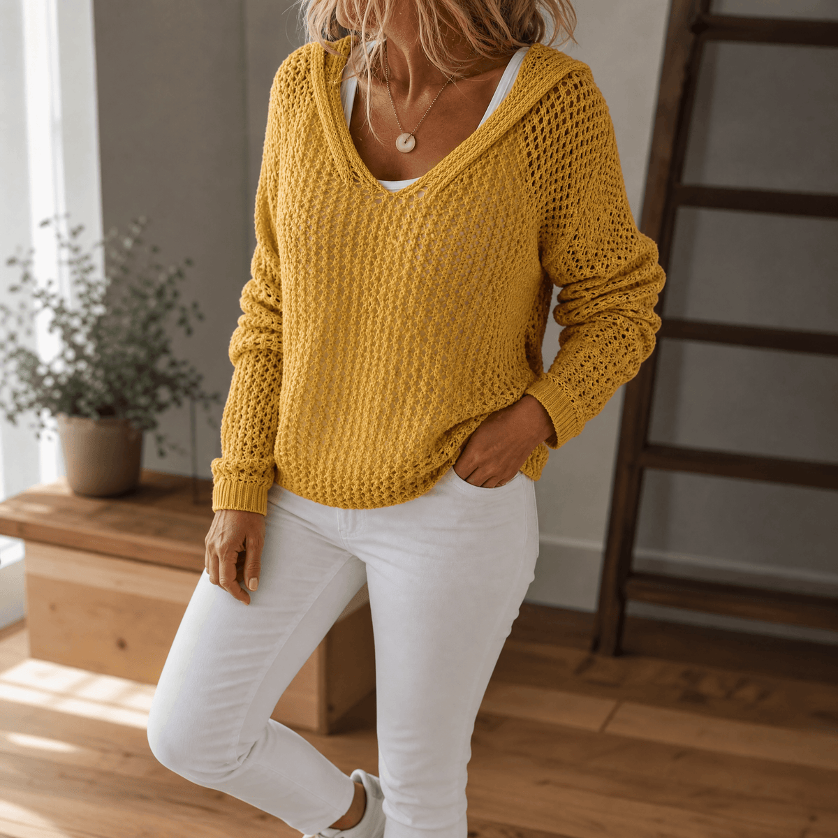 Delyne - Women's Open-Knit Hooded Pullover
