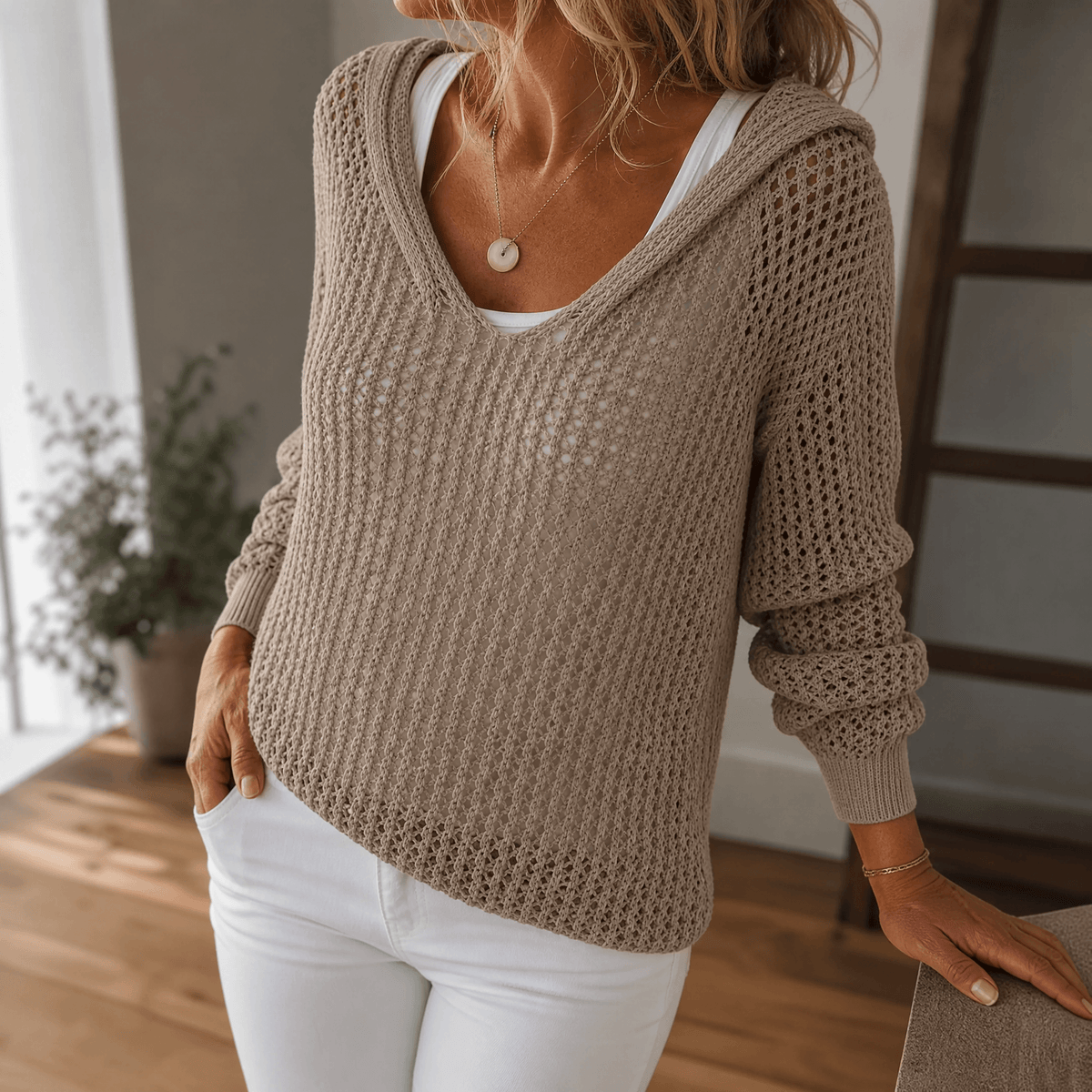 Delyne - Women's Open-Knit Hooded Pullover