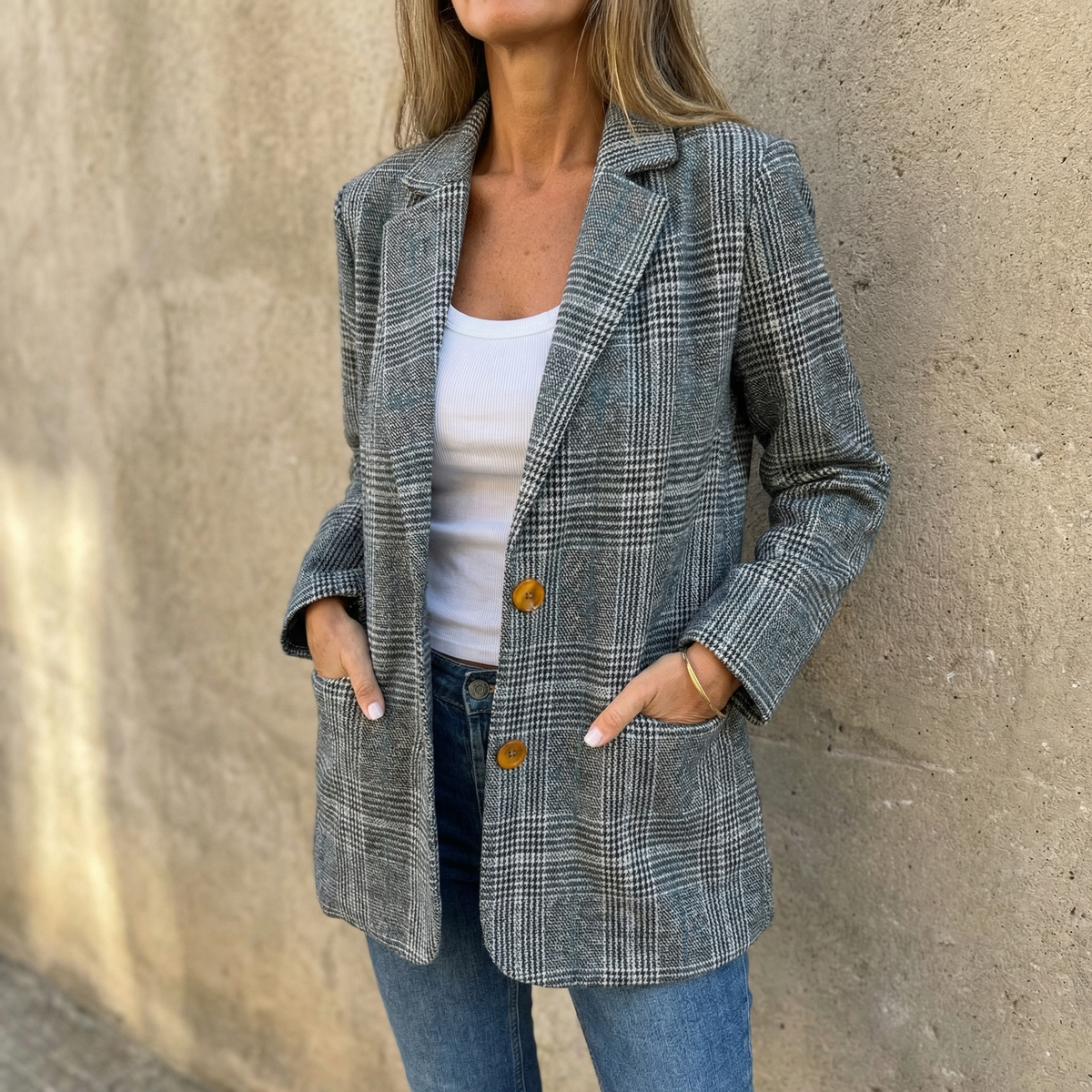 Hartlyn Glen Plaid Blazer - Women's Boyfriend Fit Blazer
