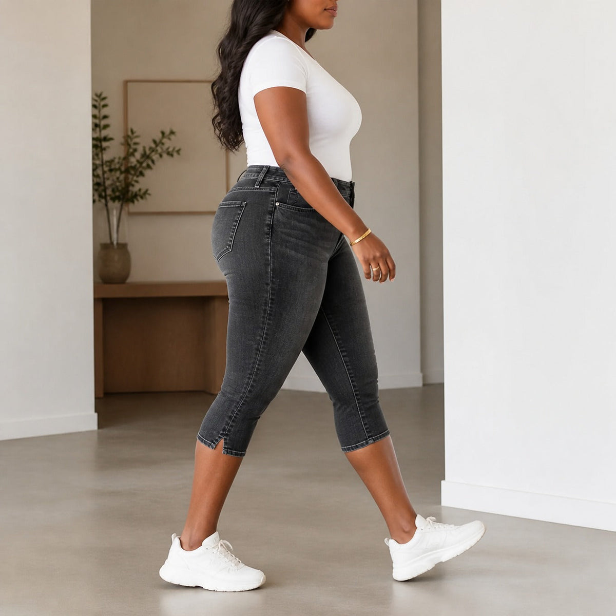 Curvella Capris - High Waist Stretch Women's Denim Capris