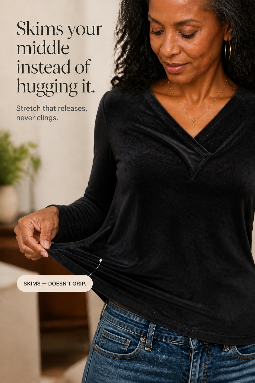 Shimmervelle Shimmer Knit Top - Women's V-Neck Top