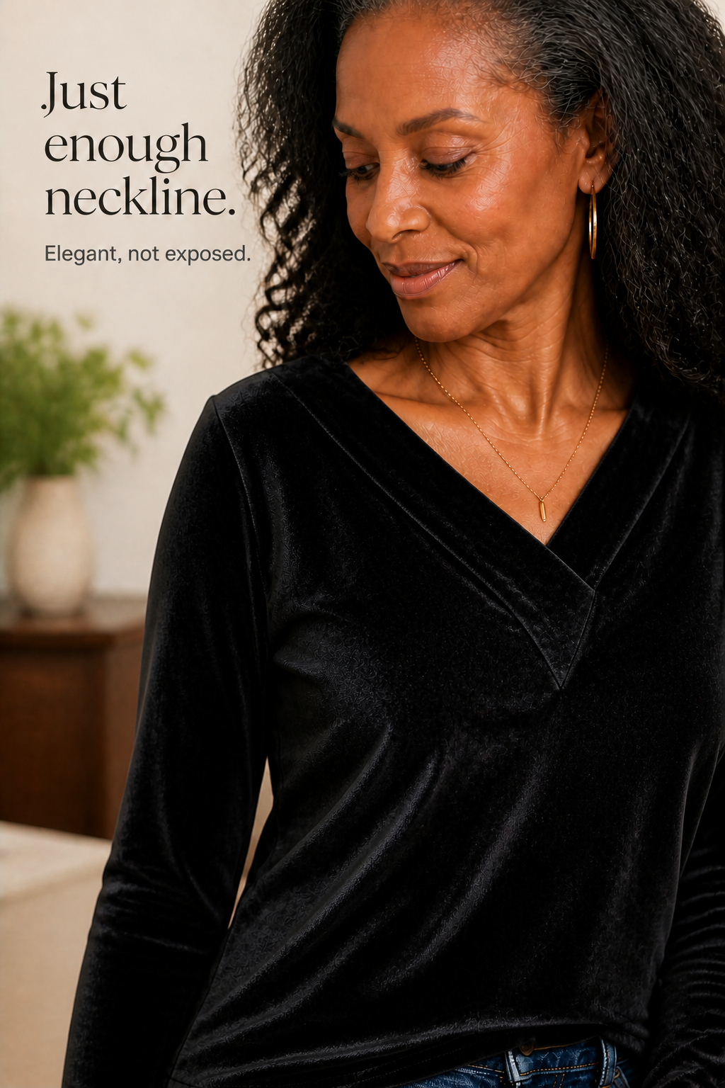 Shimmervelle Shimmer Knit Top - Women's V-Neck Top