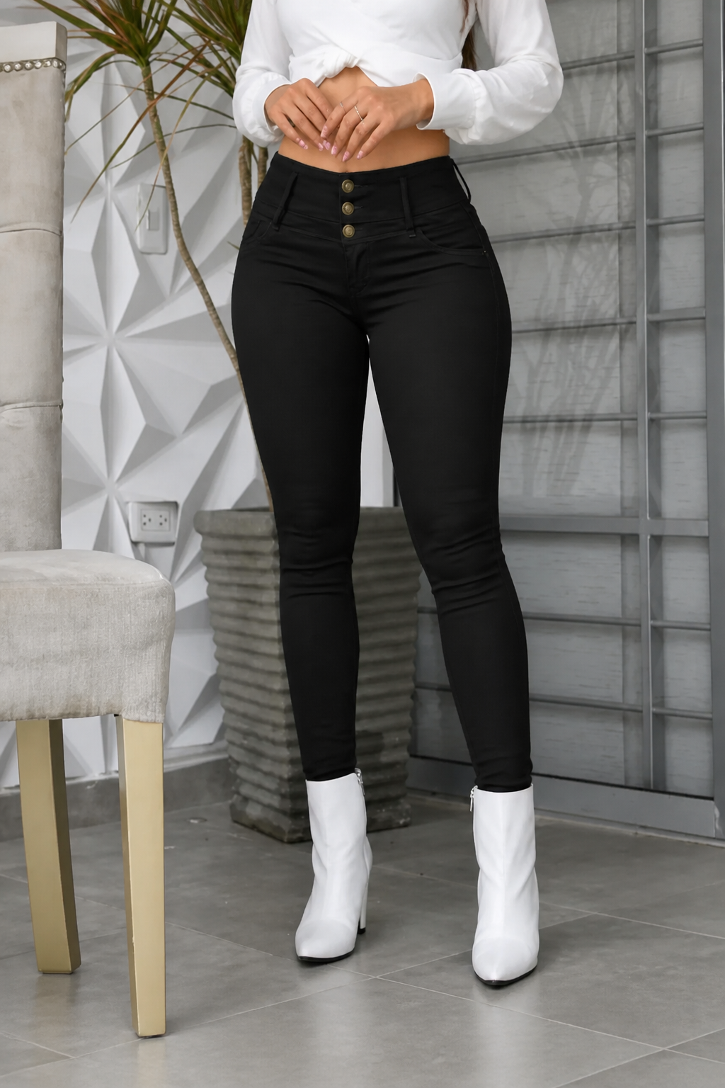 Waistlyn Skinny Jeans - Women's Multi-Button High Waist